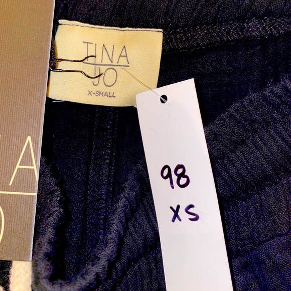 SOLD Tina Jo 100% Cotton Black Raw Edge Shorts - Picture 5 of 5